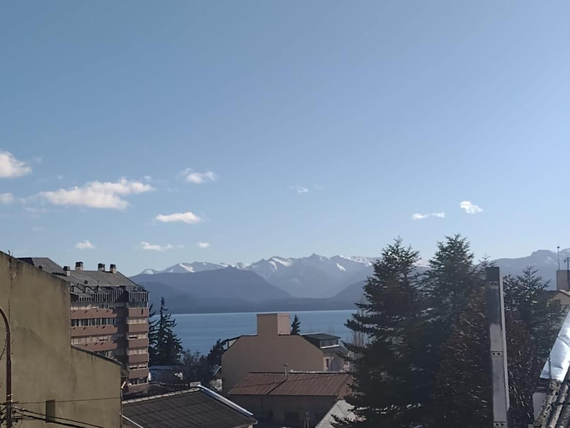 Alojamiento Curru Leuvu Bariloche Hotel ภายนอก รูปภาพ