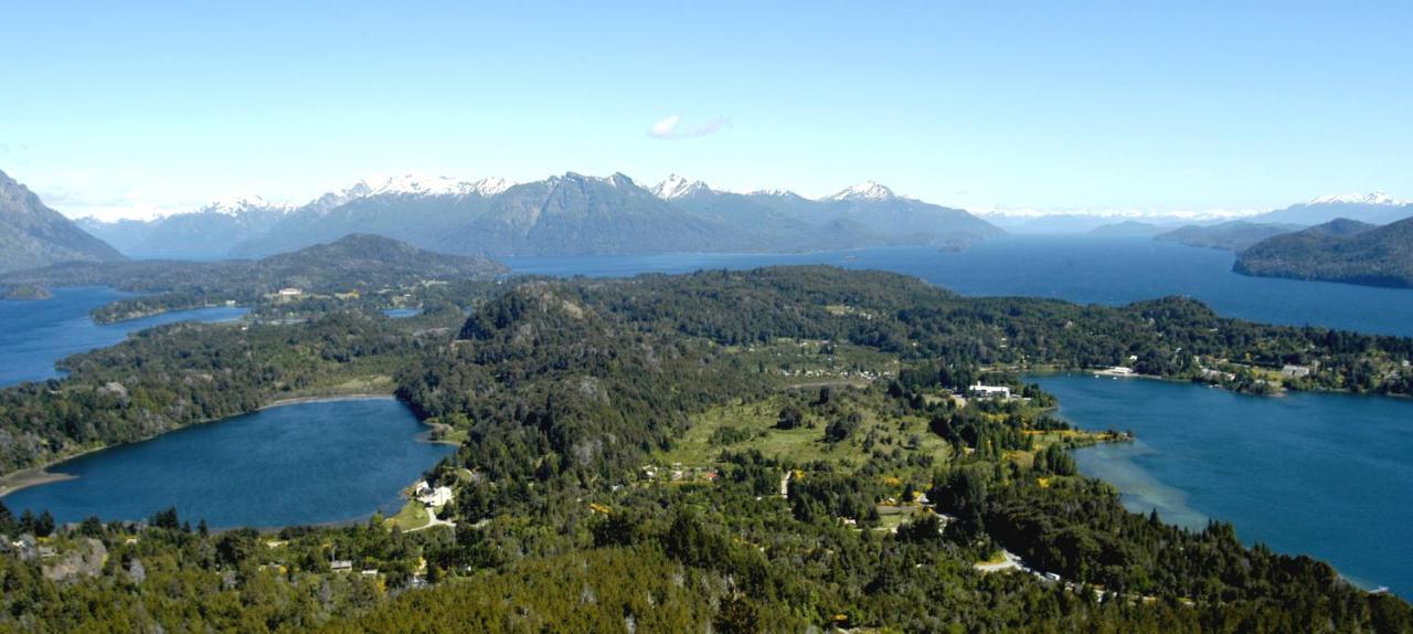 Alojamiento Curru Leuvu Bariloche Hotel ภายนอก รูปภาพ